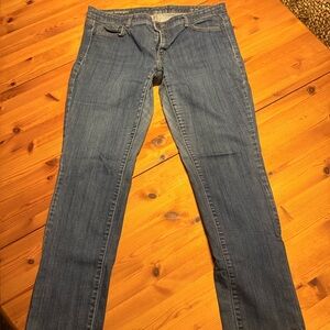 JCPenney Women's Classic Blue Skinny Jeans